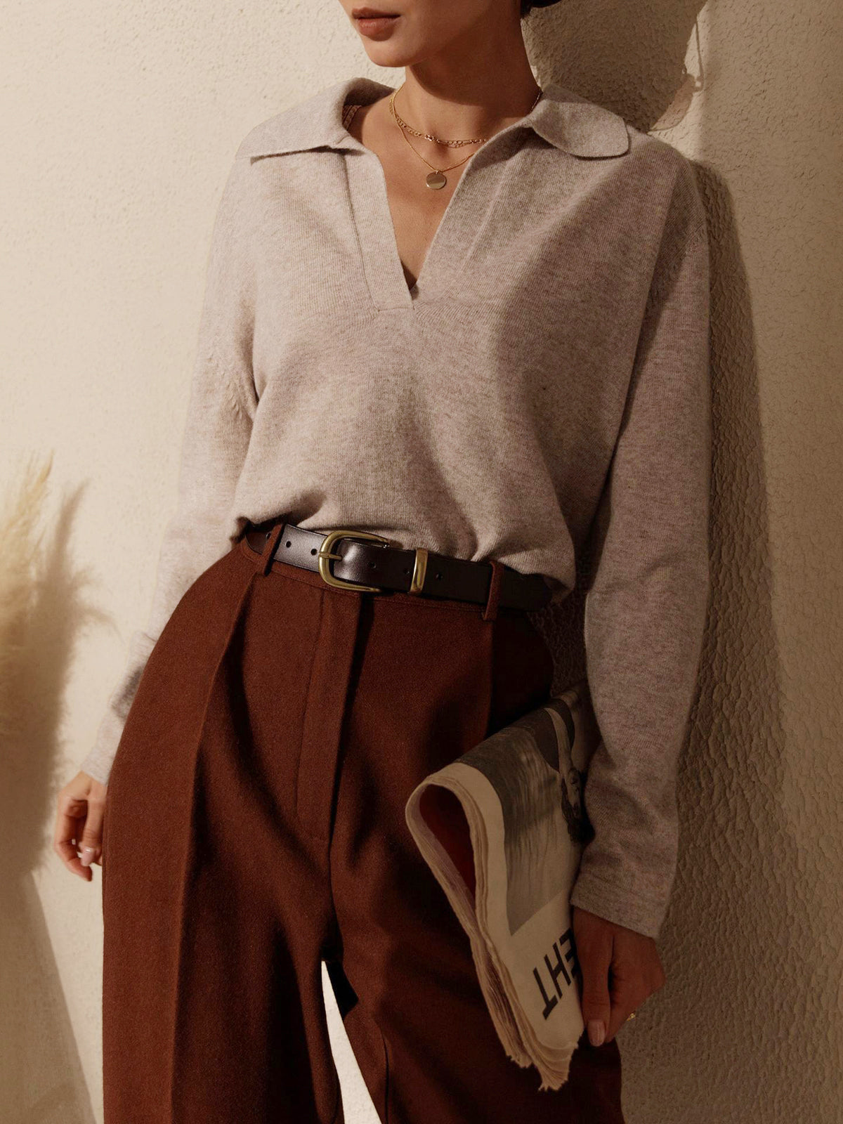 Cordelia | Women's Collared V-Neck Knitted Sweater