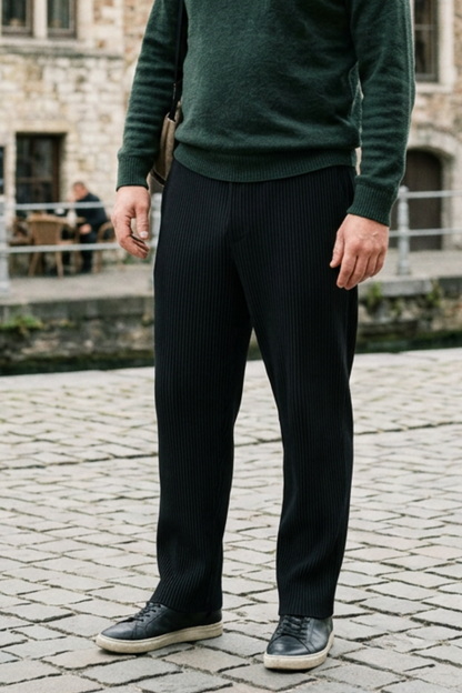 Wilder | Men's Textured Straight Cut Trousers