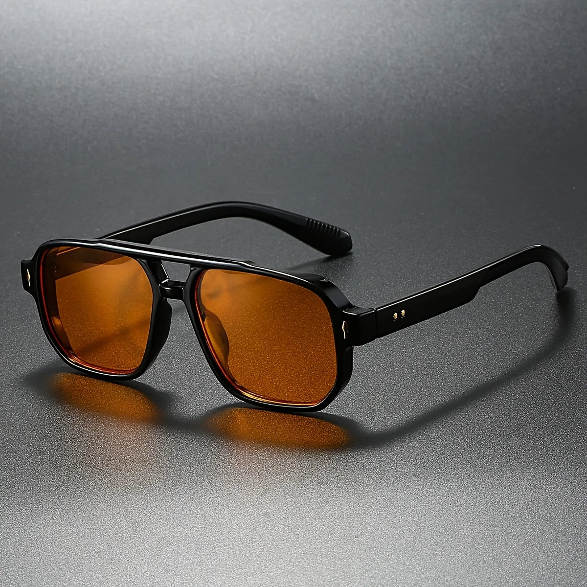 Quincy | Square Vintage Sunglasses