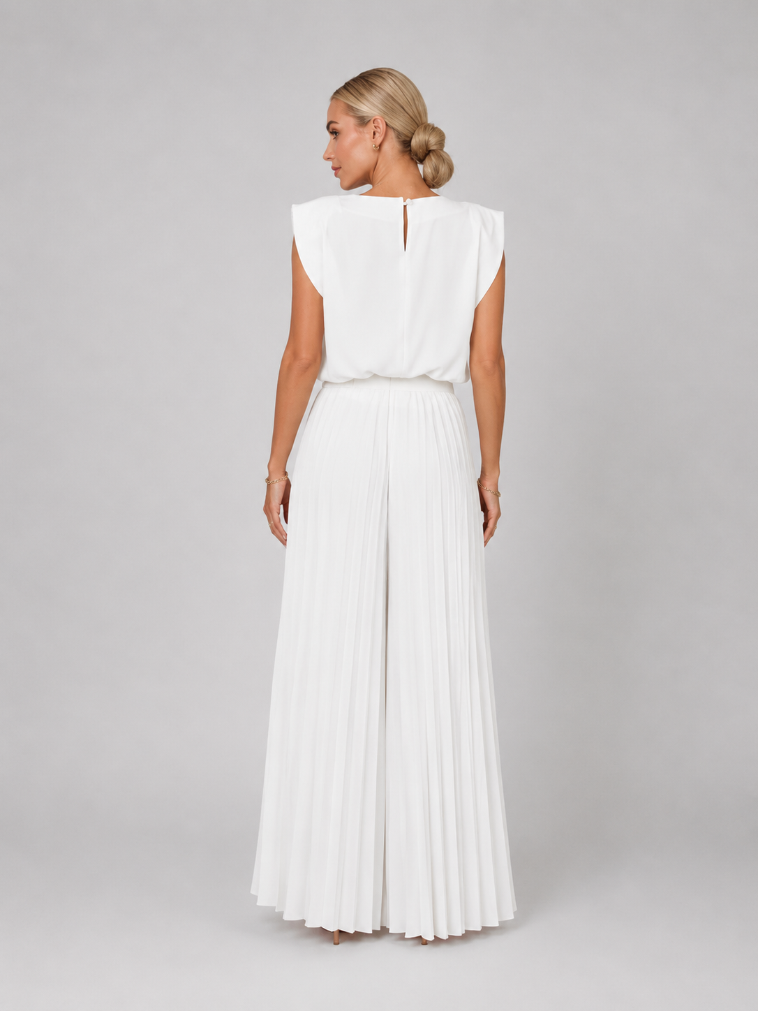Sabella | Women's Pleated Wide Leg Trouser Set