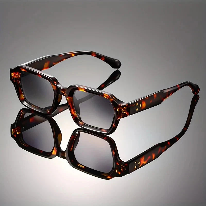 Alaric | Unisex Square Retro Sunglasses
