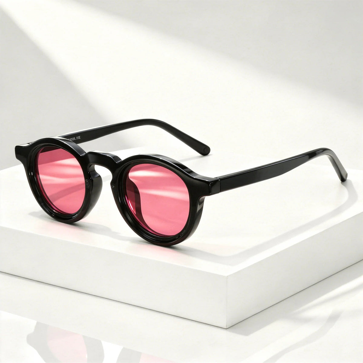 Jude | Unisex Round Retro Sunglasses